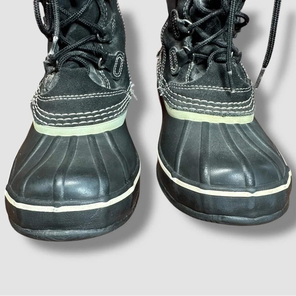 L.L. Bean Leather Duck Boots - Picture 4 of 12
